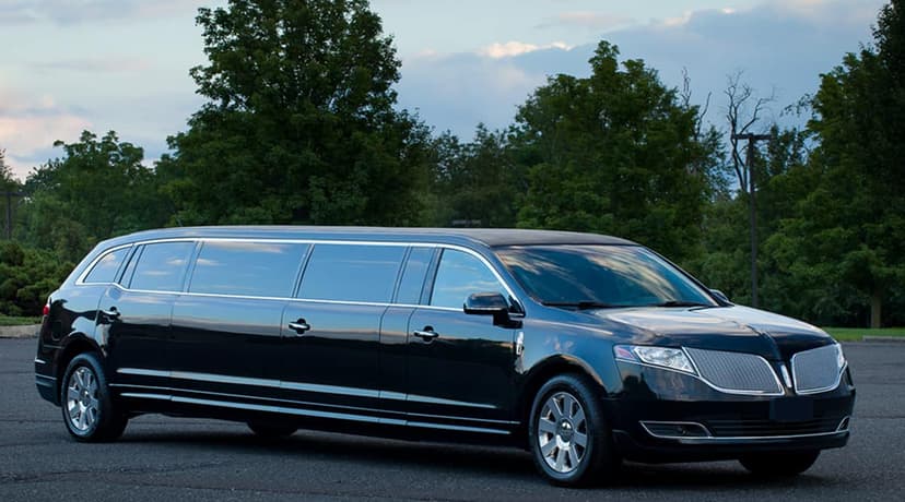 Lincoln MKT Stretch